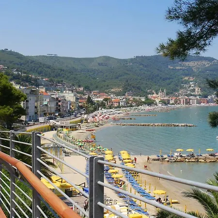 Appartamento La Casetta Di Rita At 230 Mt From Sea - Happy Alassio