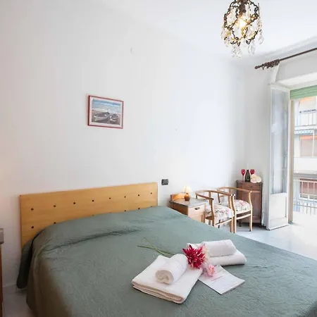 Apartment La Casetta Di Rita At 230 Mt From Sea - Happy