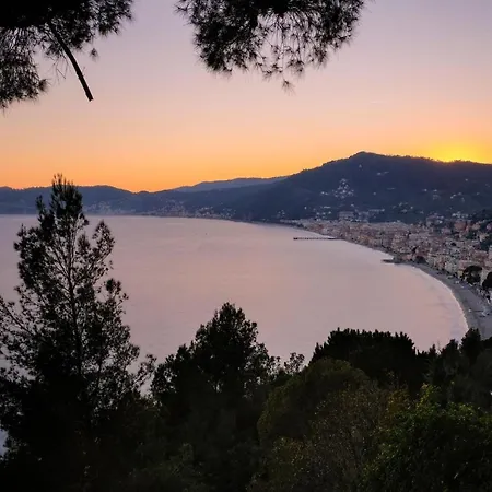 Apartment La Casetta Di Rita At 230 Mt From Sea - Happy